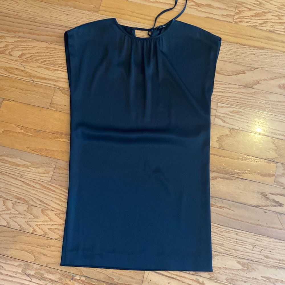 Theory black silk dress, size 0, classic, no tags